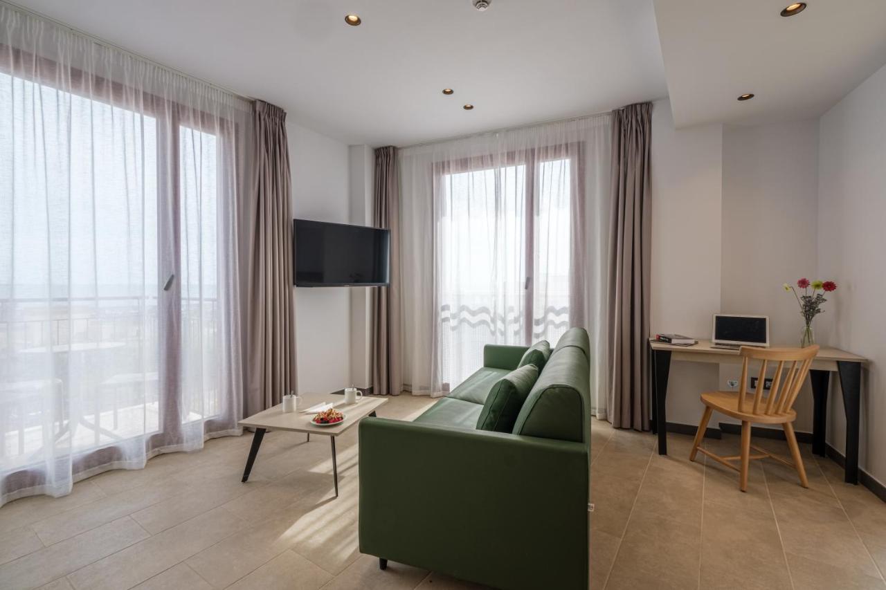 Tgna Reial 1 Apartment Tarragona Exterior photo